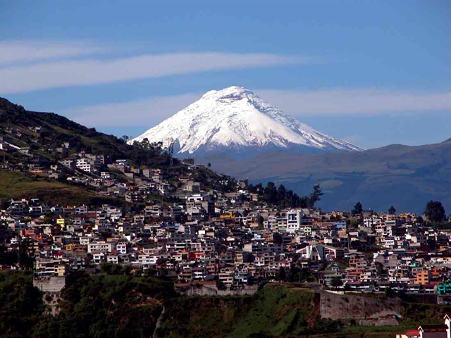 Quito Dil Eğitimi