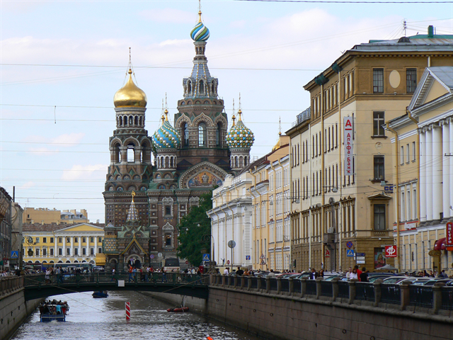 St. Petersburg Dil Eğitimi